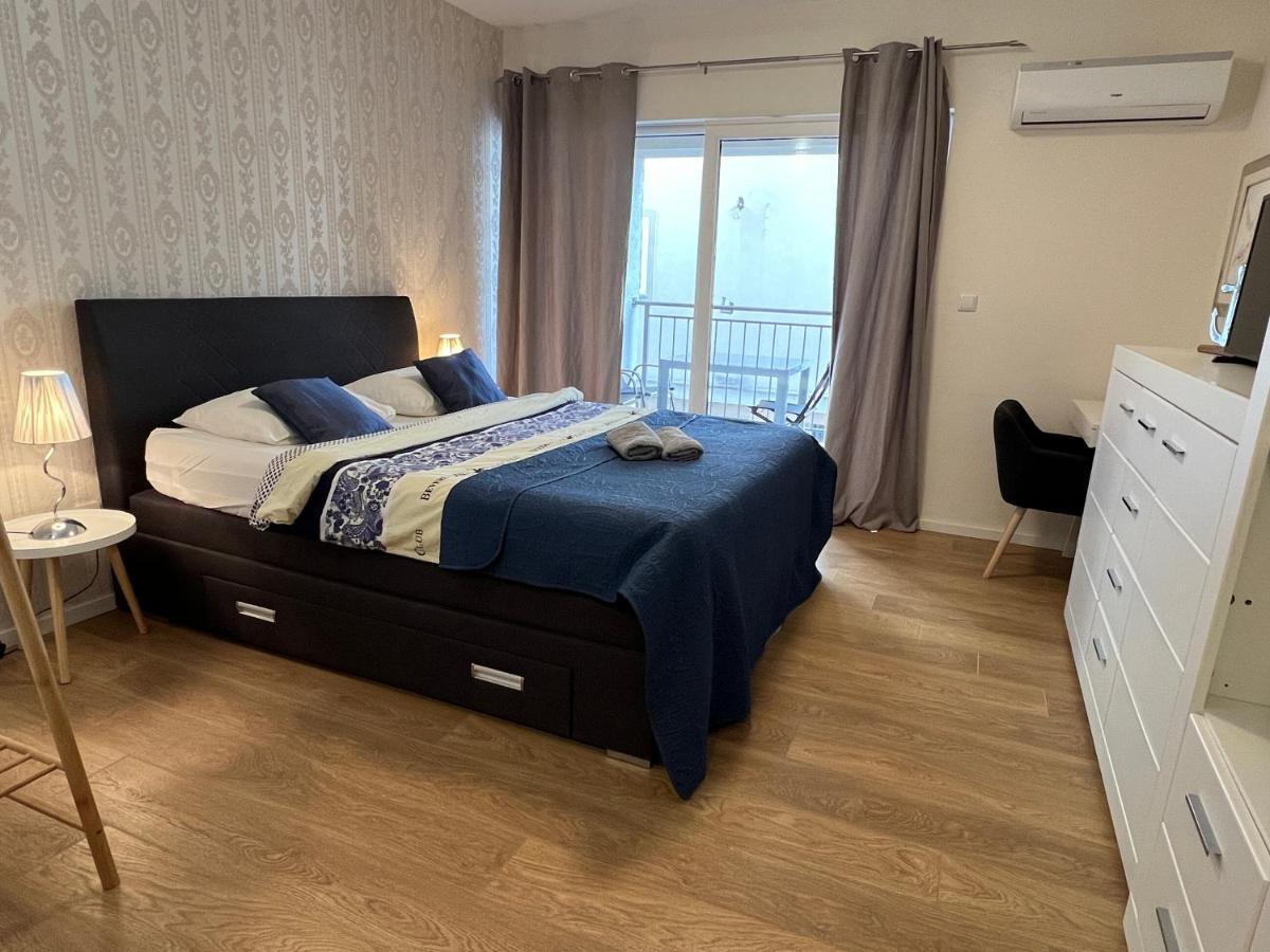 Studio Apartment Marina Mel Novi Vinodolski Esterno foto