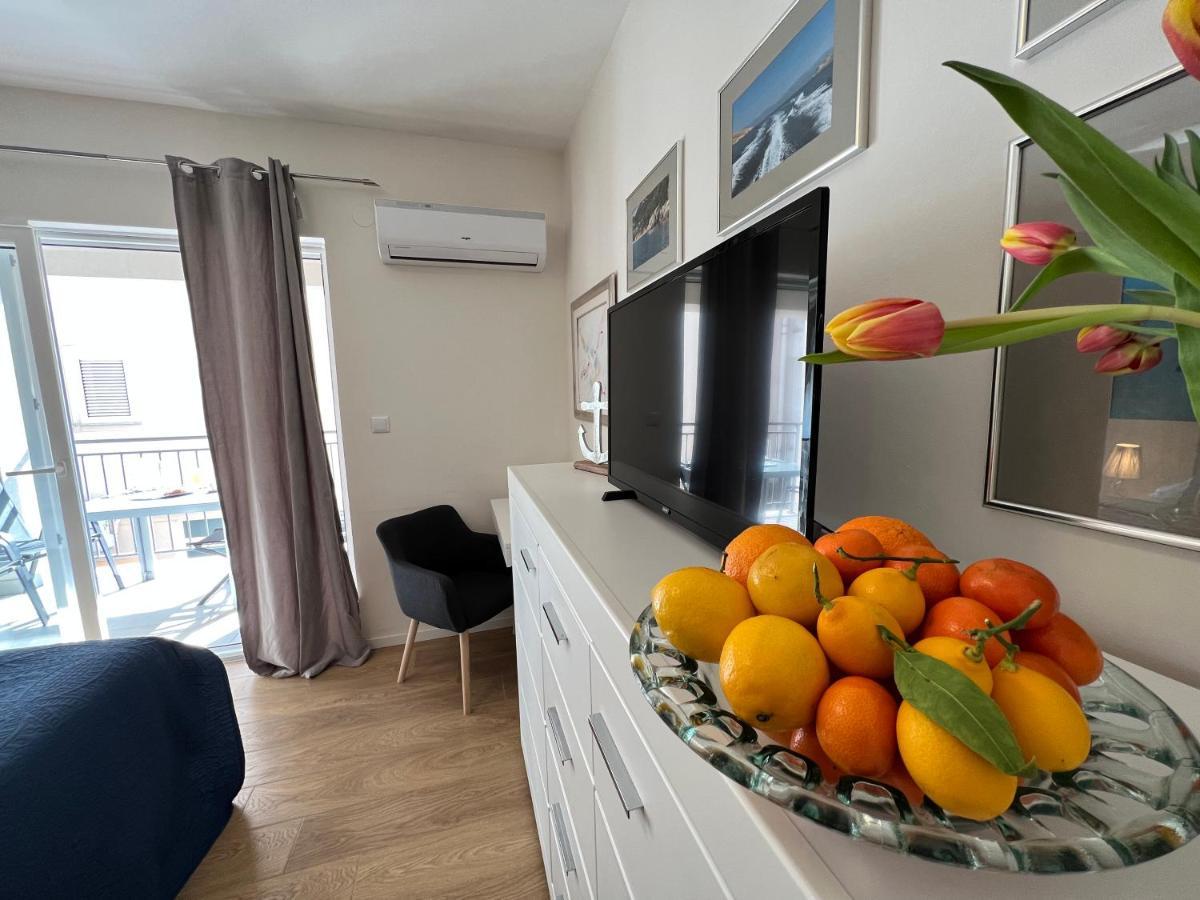 Studio Apartment Marina Mel Novi Vinodolski Esterno foto