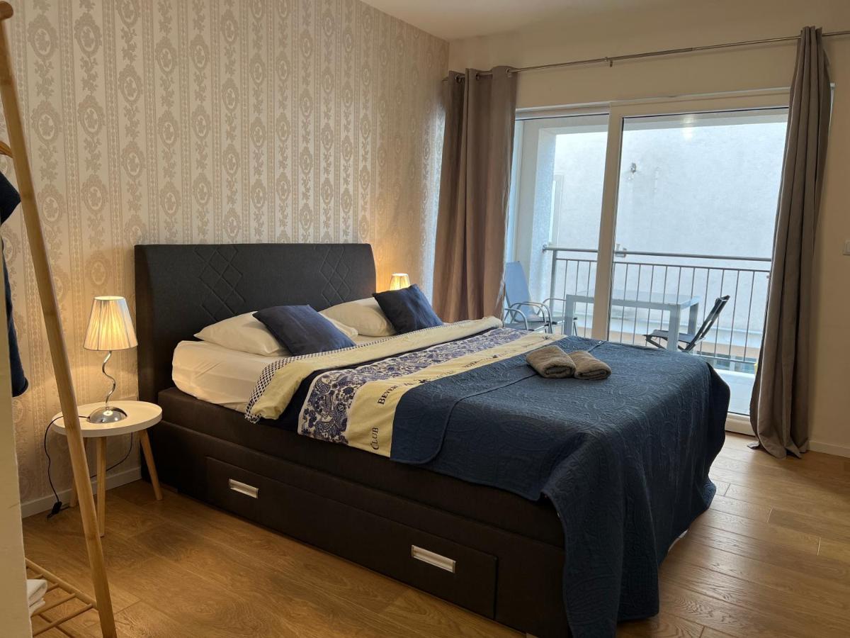 Studio Apartment Marina Mel Novi Vinodolski Esterno foto